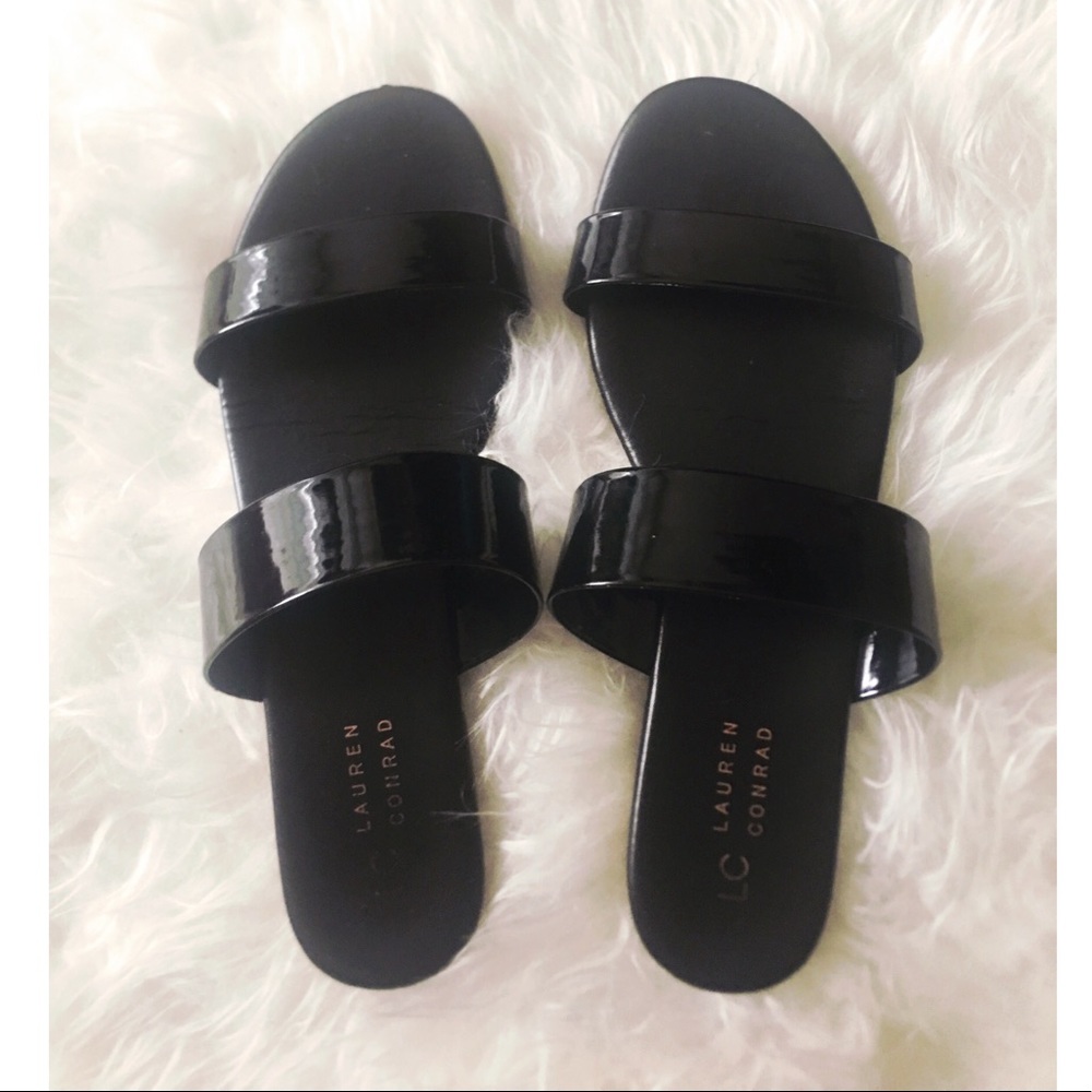 ✨Lauren Conrad Sandals✨